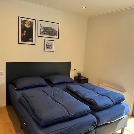 Enkhuizer Beachhouse Odyssee Nr 513 *