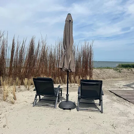 Enkhuizer Beachhouse Odyssee Nr 513 Semesterbostad *